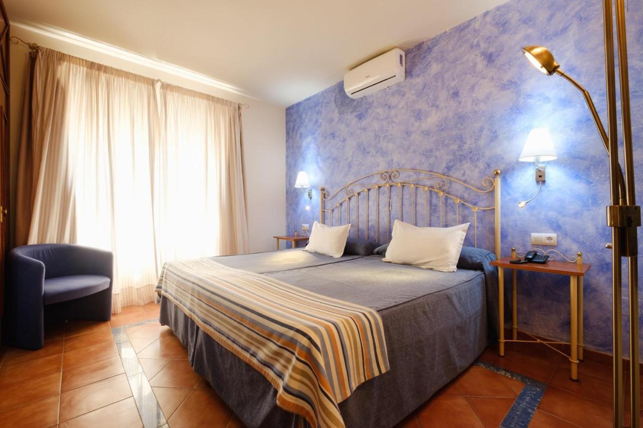 Hotel Guadalquivir Sanlucar de Barrameda Bagian luar foto