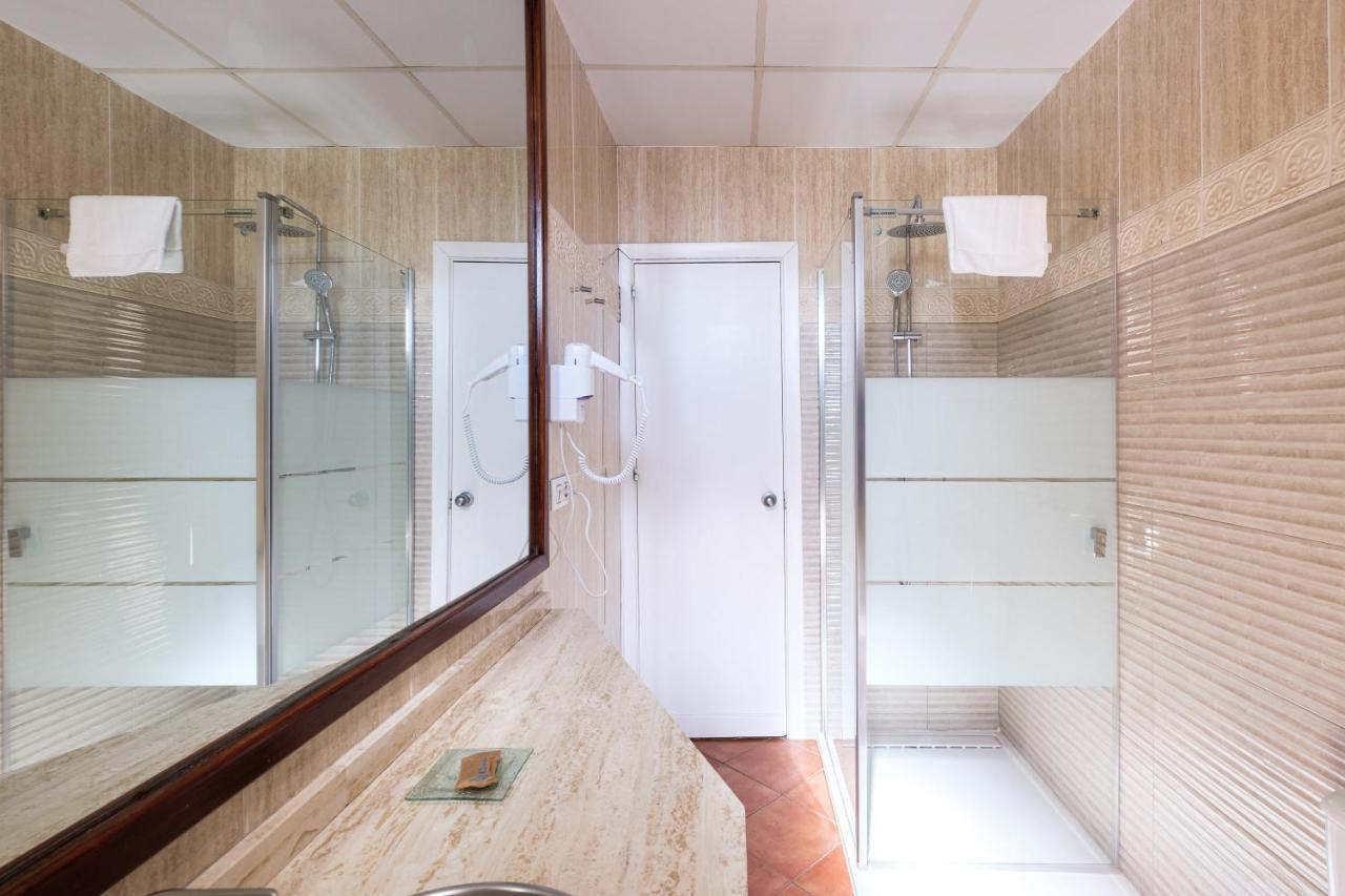 Hotel Guadalquivir Sanlucar de Barrameda Bagian luar foto